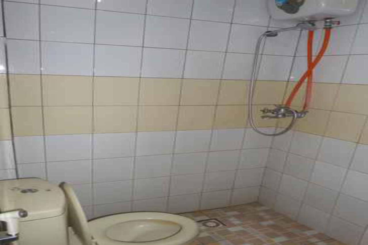 Vaccinated Staff - Oyo 3523 Gong Corner Homestay Kuta Lombok Exterior foto